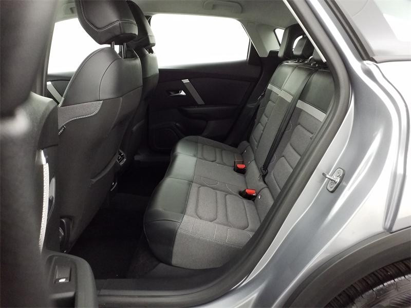 Used CITROEN C4 1.2 PureTech 130ch S&S PLUS 2024 Gris Platinium (M) - Toit Noir Perla € 17490 in Lesménils