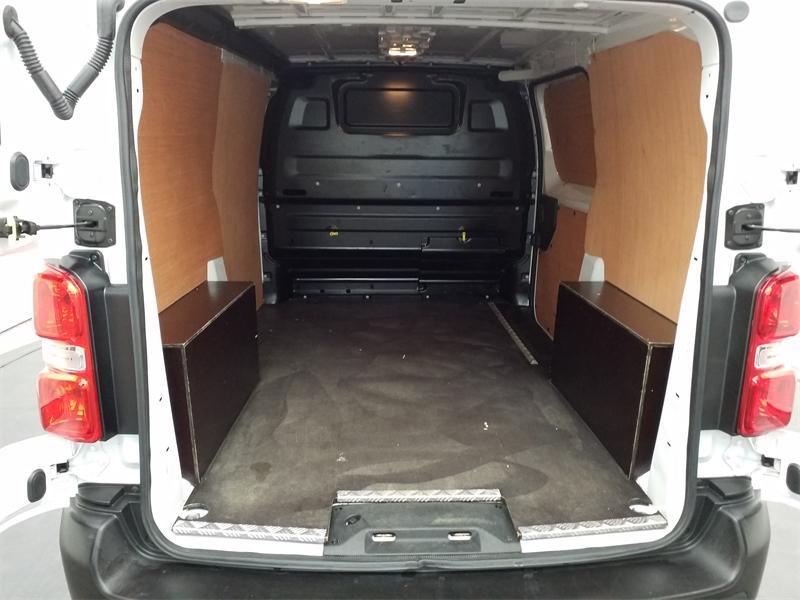 Used PEUGEOT Expert Fg M 1.5 BlueHDi 120ch S&S 2023 Blanc Kaolin € 19990 in Lesménils