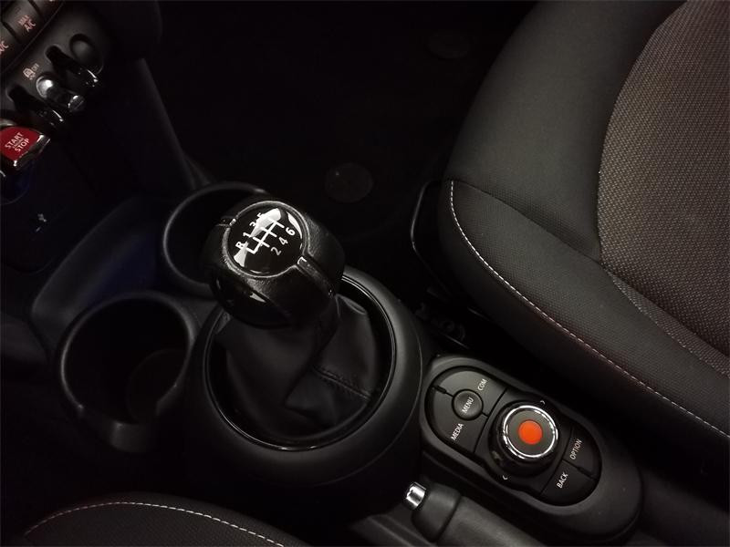 Occasion MINI Mini 5 Portes One 102ch 114g 2019 Chili Red 13990 € à Lesménils