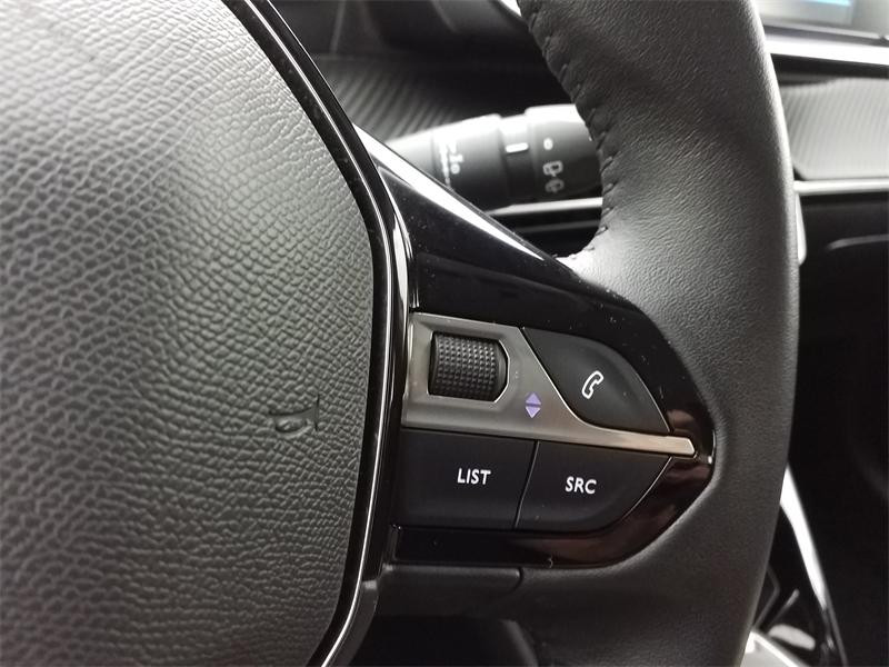 Used PEUGEOT 208 Business R 1.5 BlueHDi 100ch S&S Active 2023 Blanc Banquise € 11990 in Lesménils