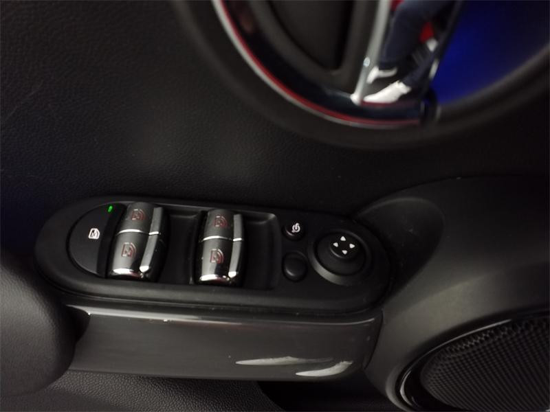Occasion MINI Mini 5 Portes One 102ch 114g 2019 Chili Red 13990 € à Lesménils