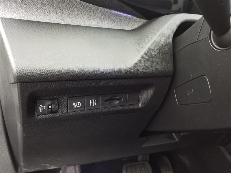 Occasion PEUGEOT 308 PHEV 180ch Allure Pack e-EAT8 2022 Blanc Nacré (S) 21990 € à Lesménils