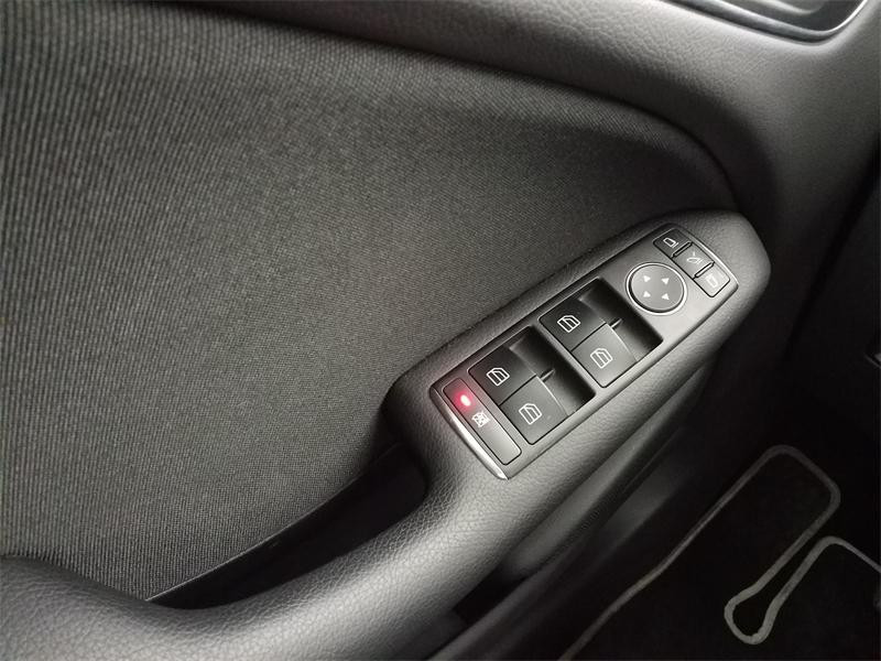 Occasion MERCEDES-BENZ Classe B 180 Design 2013 Beige Canyon 13490 € à Lesménils
