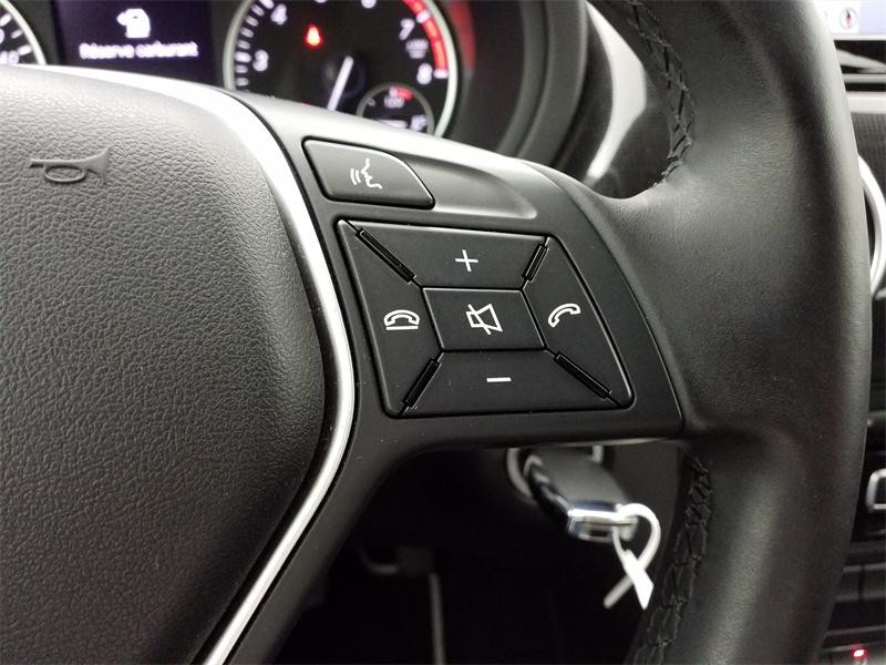 Occasion MERCEDES-BENZ Classe B 180 Design 2013 Beige Canyon 13490 € à Lesménils