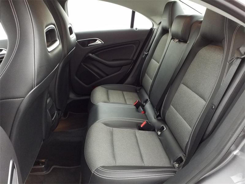 Used MERCEDES-BENZ CLA 200 d Business Edition 4Matic 7G-DCT Euro6c 2019 Gris Montagne € 21990 in Lesménils