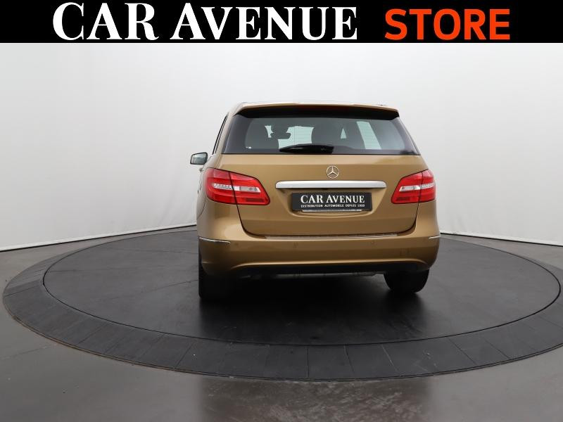 Occasion MERCEDES-BENZ Classe B 180 Design 2013 Beige Canyon 13490 € à Lesménils