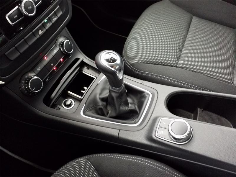 Occasion MERCEDES-BENZ Classe B 180 Design 2013 Beige Canyon 13490 € à Lesménils