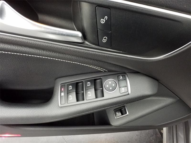 Used MERCEDES-BENZ CLA 200 d Business Edition 4Matic 7G-DCT Euro6c 2019 Gris Montagne € 21990 in Lesménils