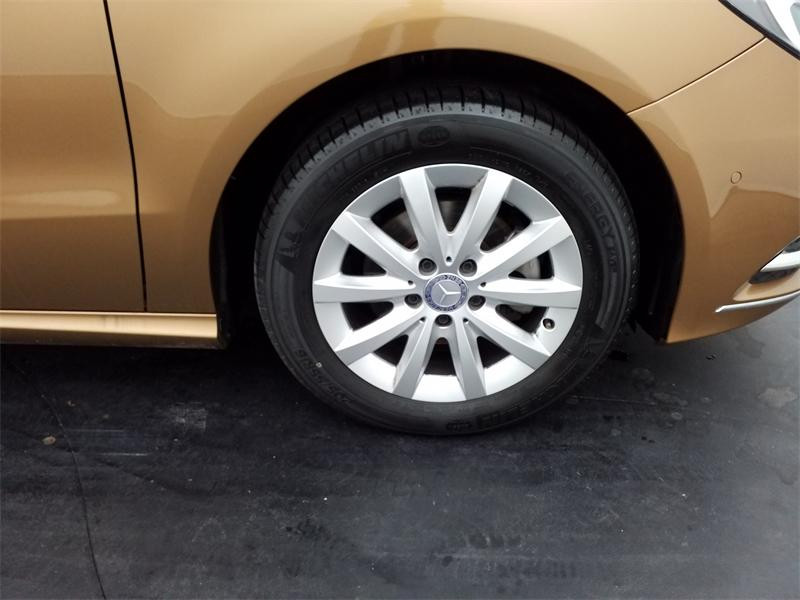 Occasion MERCEDES-BENZ Classe B 180 Design 2013 Beige Canyon 13490 € à Lesménils