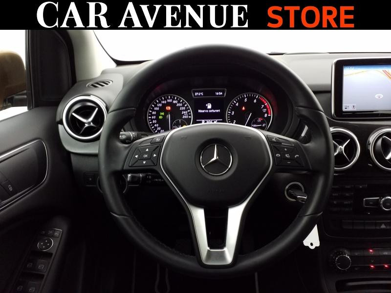 Occasion MERCEDES-BENZ Classe B 180 Design 2013 Beige Canyon 13490 € à Lesménils