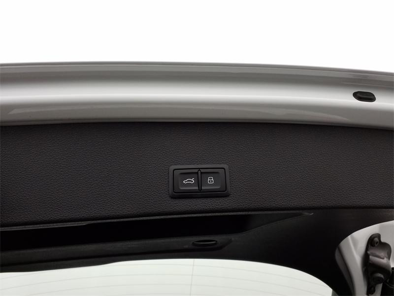 Occasion AUDI Q2 35 TDI 150ch S line S tronic 7 2024 Blanc Glacier métallisé 34990 € à Lesménils