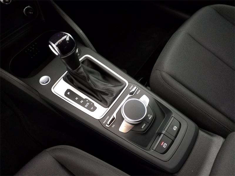 Used AUDI Q2 35 TFSI 150ch S line S tronic 7 2023 Noir Mythic métallisé € 32990 in Lesménils