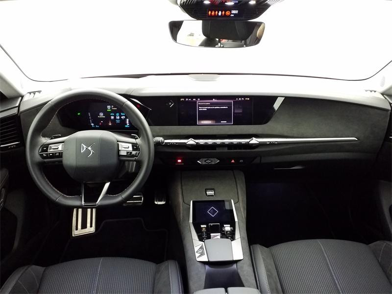 Occasion DS DS 4 E-TENSE 225ch Performance Line 2024 Rouge 29990 € à Lesménils