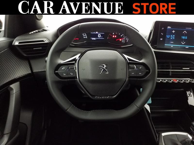 Used PEUGEOT 2008 1.2 PureTech 130ch S&S Active Pack 2023 Orange € 17990 in Lesménils