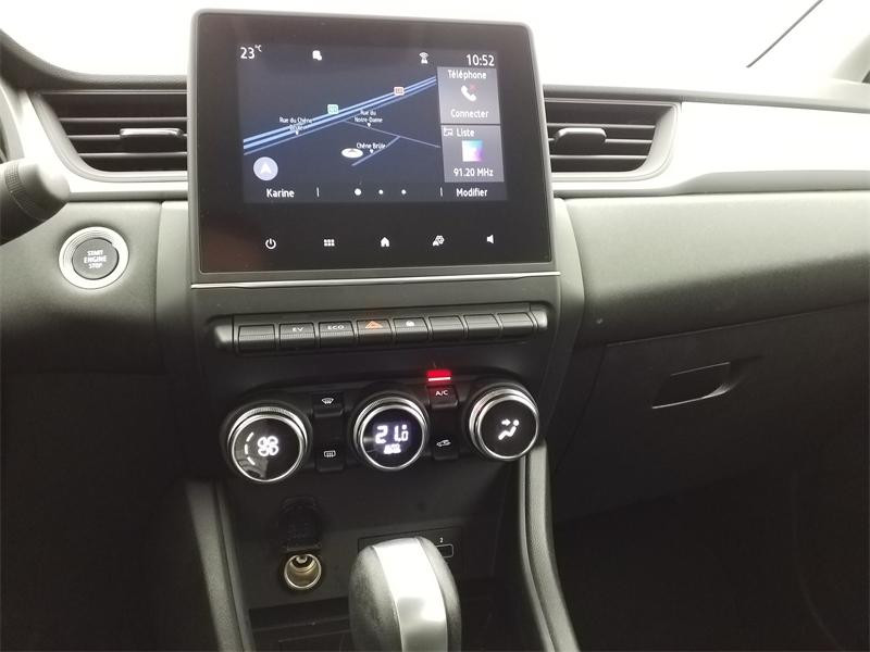 Used RENAULT Captur 1.6 E-Tech hybride 145ch Business -21 2022 Noir Etoilé/Grège perle € 18990 in Lesménils