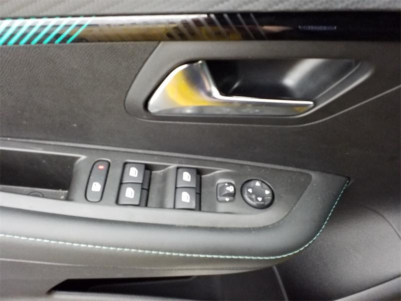 Used PEUGEOT 208 1.2 PureTech 100ch S&S Allure EAT8 2024 Jaune € 16990 in Lesménils