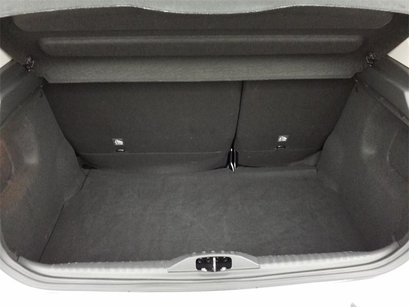 Used CITROEN C3 1.2 PureTech 110ch S&S Shine 120-123g 2022 Gris Platinium (M) € 13490 in Lesménils