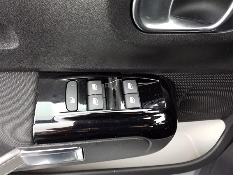 Used CITROEN C3 1.2 PureTech 110ch S&S Shine 120-123g 2022 Gris Platinium (M) € 13490 in Lesménils