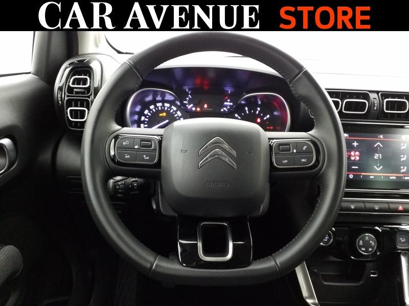 Used CITROEN C3 Aircross PureTech 110ch S&S Shine 2023 Noir Perla Nera (M) € 16990 in Lesménils