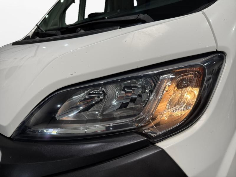 Used PEUGEOT Boxer Fg 330 L1H1 2.2 BlueHDi S&S 120ch Asphalt 2019 Blanc Banquise € 13990 in Lesménils