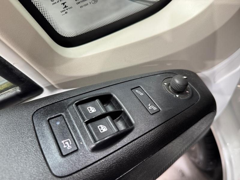 Used PEUGEOT Boxer Fg 330 L1H1 2.2 BlueHDi S&S 120ch Asphalt 2019 Blanc Banquise € 13990 in Lesménils