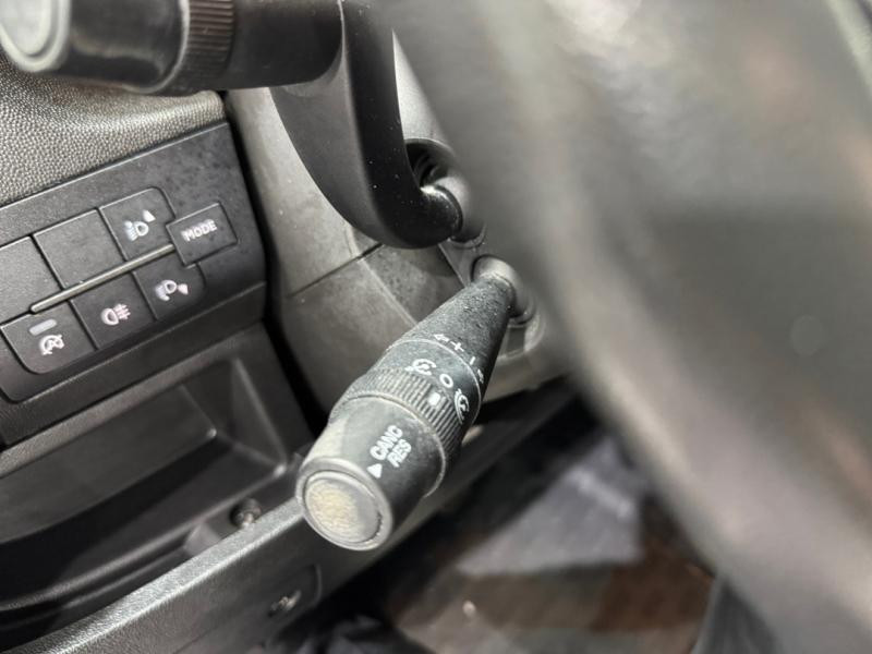 Used PEUGEOT Boxer Fg 330 L1H1 2.2 BlueHDi S&S 120ch Asphalt 2019 Blanc Banquise € 13990 in Lesménils