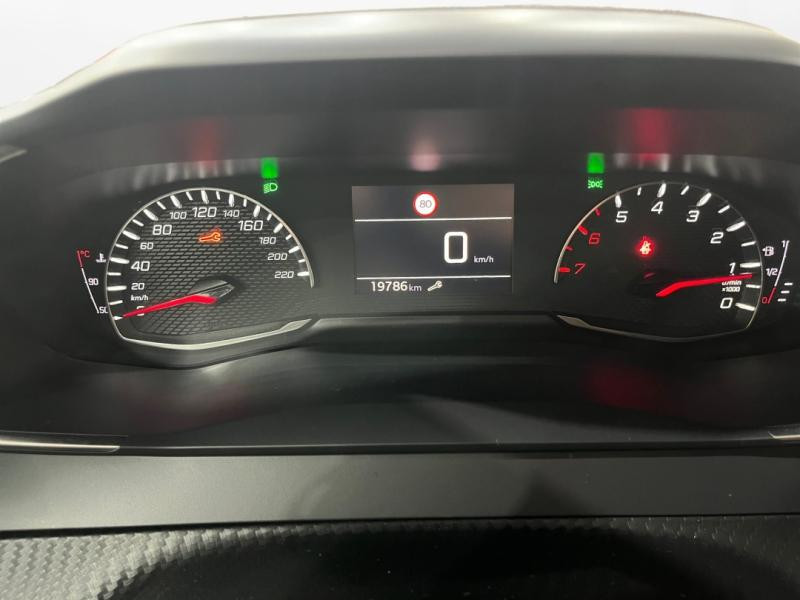 Used PEUGEOT 208 1.2 PureTech 100ch S&S Style 2022 Blanc Banquise (O) € 13990 in Lesménils