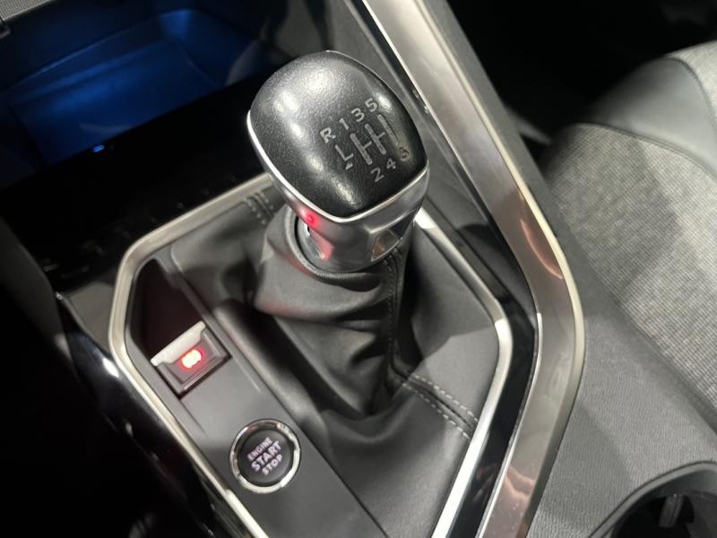Used PEUGEOT 3008 1.2 PureTech 130ch Allure S&S 2018 Gris Artense (M) € 13990 in Lesménils
