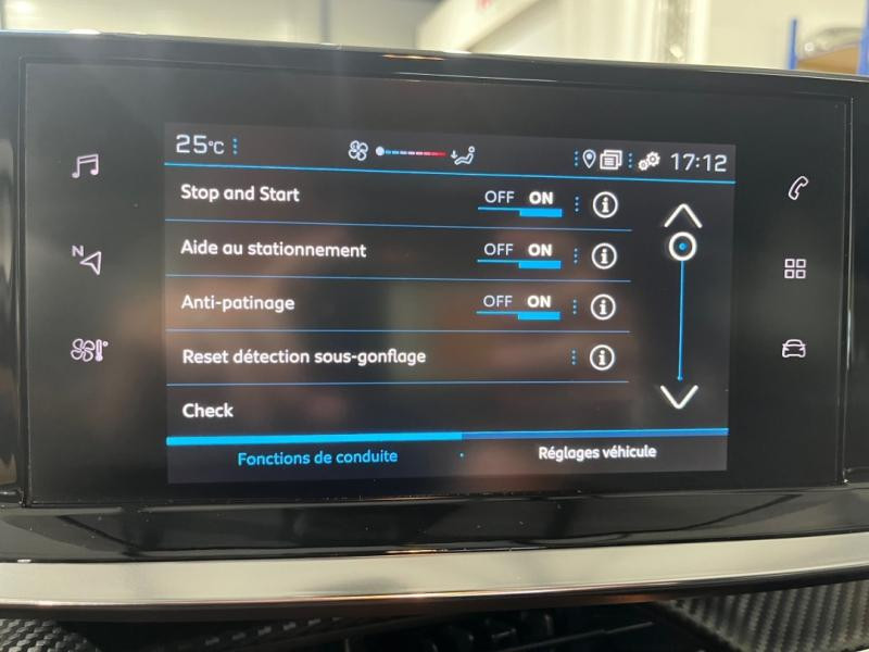 Used PEUGEOT 208 1.2 PureTech 100ch S&S Style 2022 Blanc Banquise (O) € 13990 in Lesménils