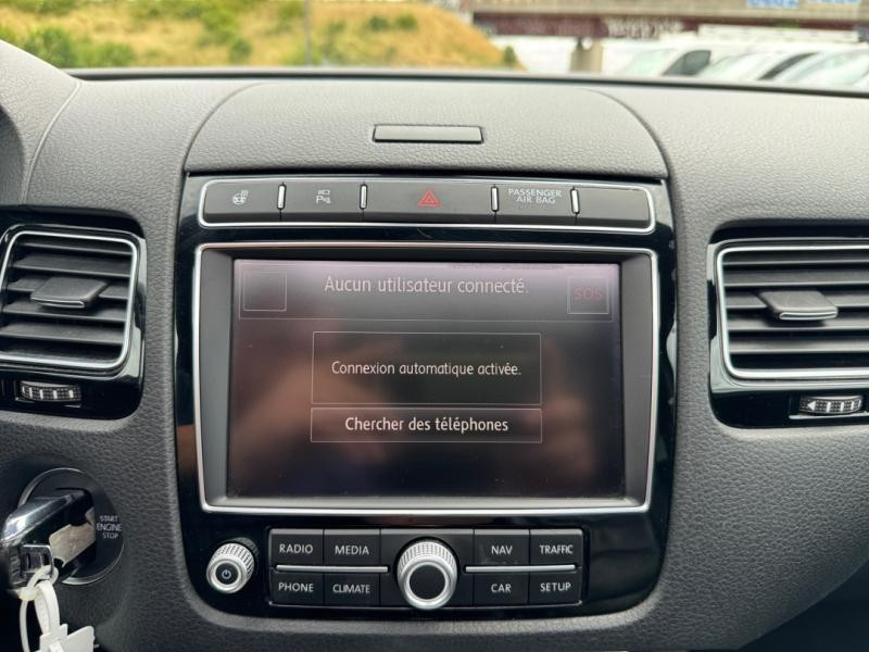 Used VOLKSWAGEN Touareg 3.0 V6 TDI 262ch BlueMotion Technology R-Line 4Motion Tiptronic 2015 Blanc € 18990 in Lesménils