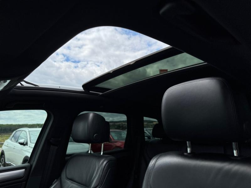 Used VOLKSWAGEN Touareg 3.0 V6 TDI 262ch BlueMotion Technology R-Line 4Motion Tiptronic 2015 Blanc € 18990 in Lesménils