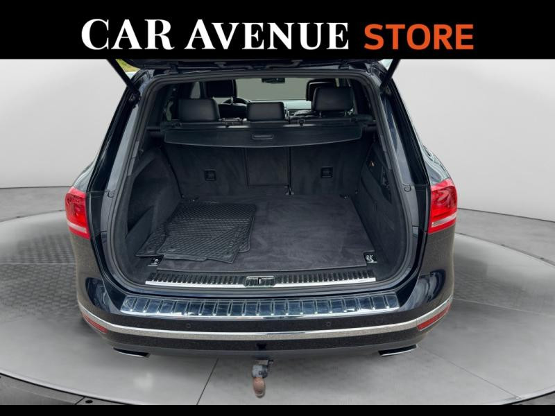 Used VOLKSWAGEN Touareg 3.0 V6 TDI 262ch BlueMotion Technology R-Line 4Motion Tiptronic 2015 Blanc € 18990 in Lesménils