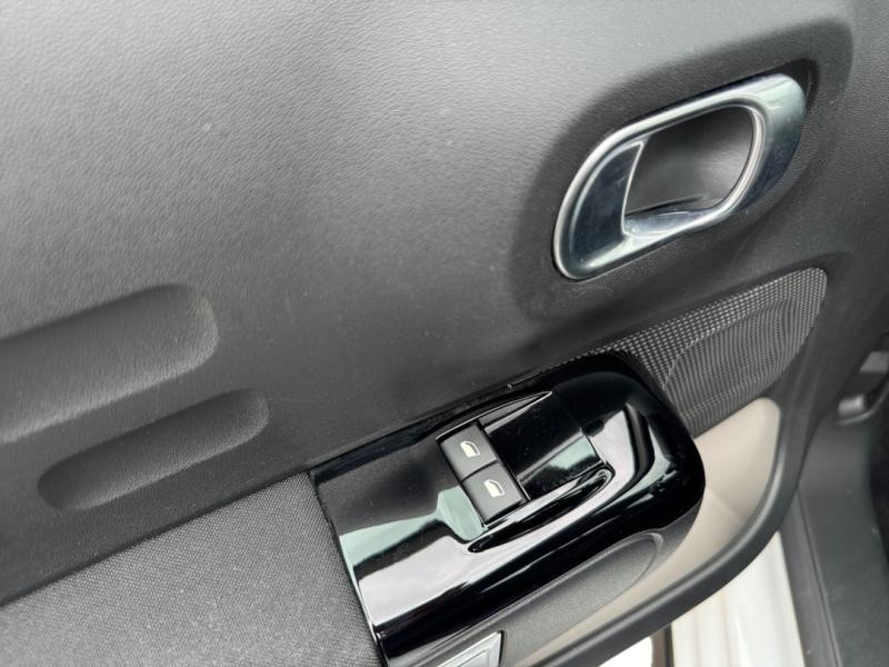 Occasion CITROEN C3 1.2 PureTech 83ch S&S Shine 2020 Blanc Banquise (O) - Noir Onyx 10490 € à Lesménils
