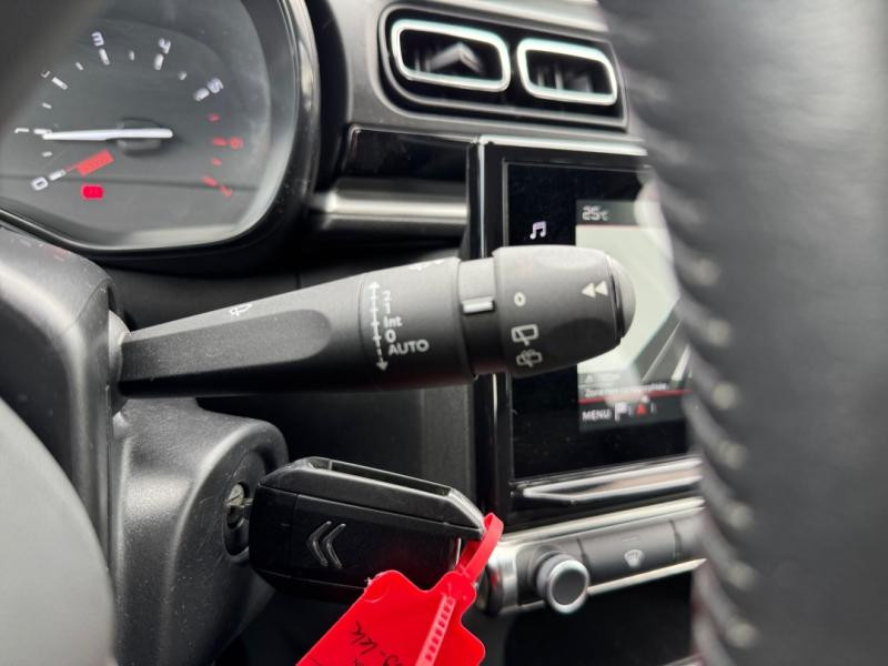 Occasion CITROEN C3 1.2 PureTech 83ch S&S Shine 2020 Blanc Banquise (O) - Noir Onyx 10490 € à Lesménils