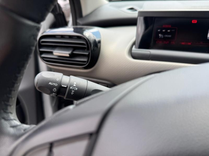 Used CITROEN C4 Cactus PureTech 110 Shine S&S 2017 Gris Aluminium (M) € 8990 in Lesménils