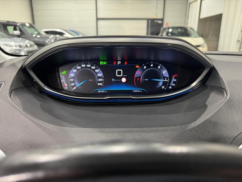 Occasion PEUGEOT 3008 1.2 PureTech 130ch Allure S&S EAT6 2017 Blanc Banquise (O) 13990 € à Lesménils