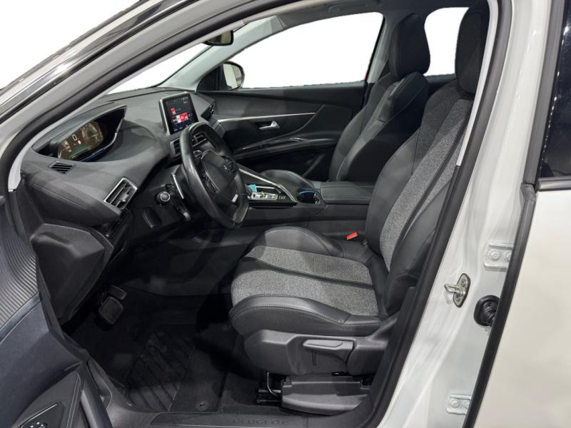 Occasion PEUGEOT 3008 1.2 PureTech 130ch Allure S&S EAT6 2017 Blanc Banquise (O) 13990 € à Lesménils