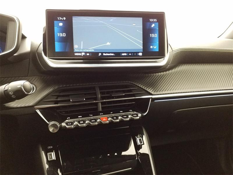 Occasion PEUGEOT 2008 1.2 PureTech 130ch S&S GT EAT8 2021 Blanc Nacré (N) 16890 € à Lesménils