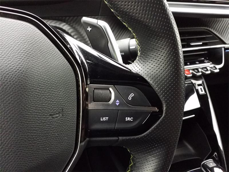 Occasion PEUGEOT 2008 1.2 PureTech 130ch S&S GT EAT8 2021 Blanc Nacré (N) 16890 € à Lesménils