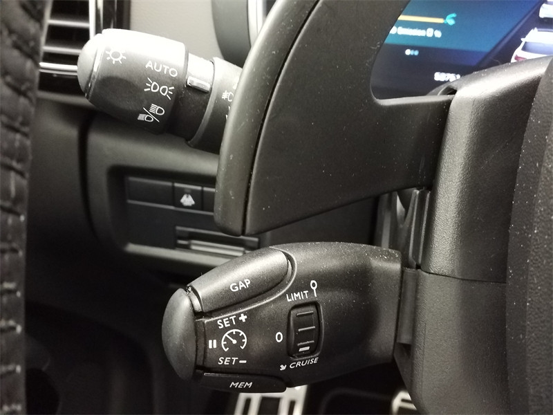 Used CITROEN C5 Aircross Hybrid 225ch Shine e-EAT8 2021 Blanc Nacré € 18990 in Lesménils