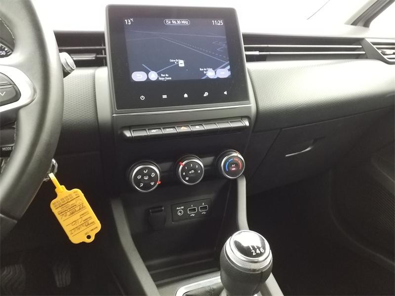 Occasion RENAULT Clio 1.0 TCe 90ch Business -21N 2021 Gris Platine 12190 € à Lesménils