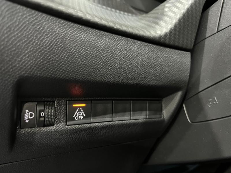 Occasion PEUGEOT 2008 1.2 PureTech 130ch S&S Allure EAT8 2020 Blanc banquise (O) 14970 € à Lesménils