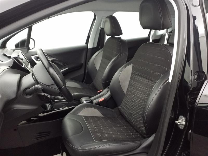 Occasion PEUGEOT 2008 1.2 PureTech 110ch E6.c Allure S&S EAT6 2019 Noir Perla Nera 9490 € à Lesménils