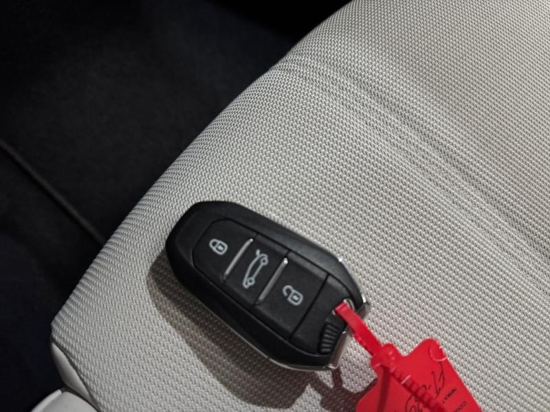 Occasion DS DS 3 Crossback PureTech 130ch Connected Chic Automatique 2020 Blanc Banquise (O) 13990 € à Lesménils