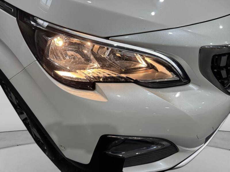 Occasion PEUGEOT 3008 1.2 PureTech 130ch Allure S&S EAT6 2017 Blanc Banquise (O) 13990 € à Lesménils