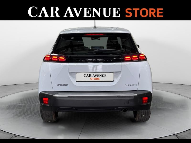 Occasion PEUGEOT 2008 1.2 PureTech 100ch S&S Active 2024 Blanc Okénite (M) 16970 € à Lesménils