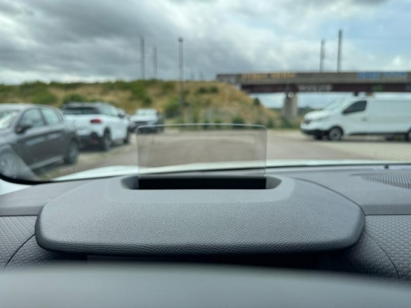 Occasion CITROEN C4 PureTech 130ch S&S Shine 2022 Blanc Banquise (O) 16290 € à Lesménils