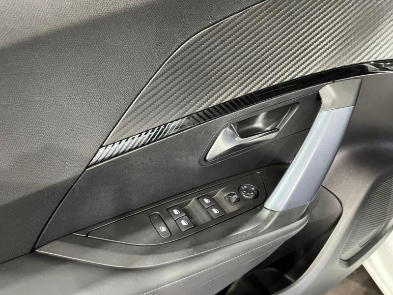 Occasion PEUGEOT 2008 1.2 PureTech 130ch S&S Allure EAT8 2020 Blanc banquise (O) 14970 € à Lesménils