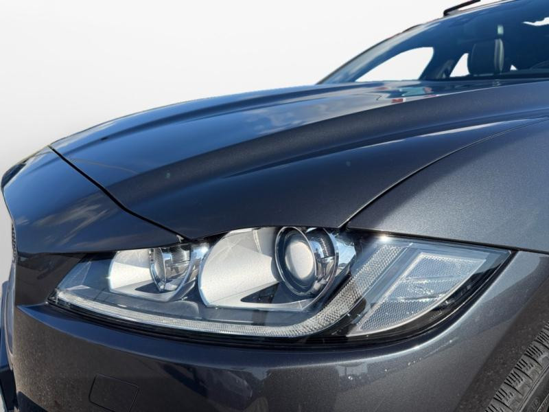 Occasion JAGUAR F-Pace 2.0D 240ch R-Sport AWD BVA8 2018 Santorini Black 27490 € à Lesménils