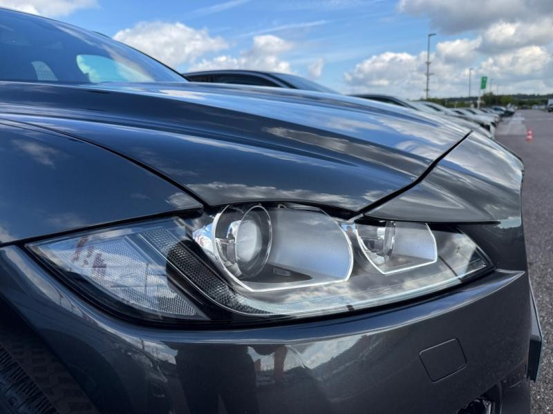 Occasion JAGUAR F-Pace 2.0D 240ch R-Sport AWD BVA8 2018 Santorini Black 27490 € à Lesménils